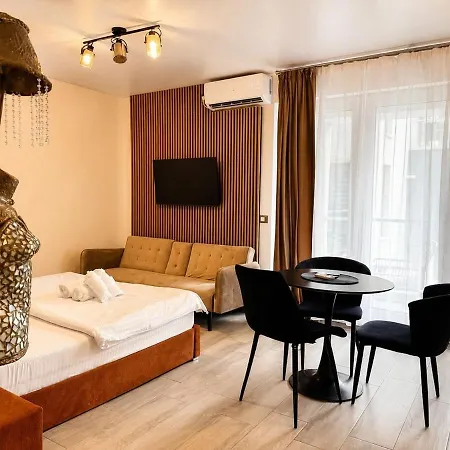 Apartment Neo Place 37 By Alezzi Nord10 Navodari