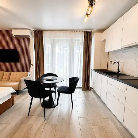 Apartment Neo Place 37 By Alezzi Nord10
