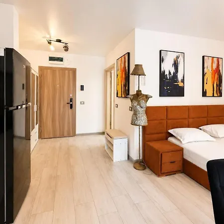 Neo Place 37 By Alezzi Nord10 Navodari